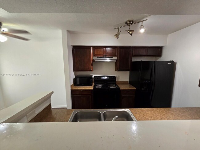 Foto del edificio - 2622 NW 33rd St