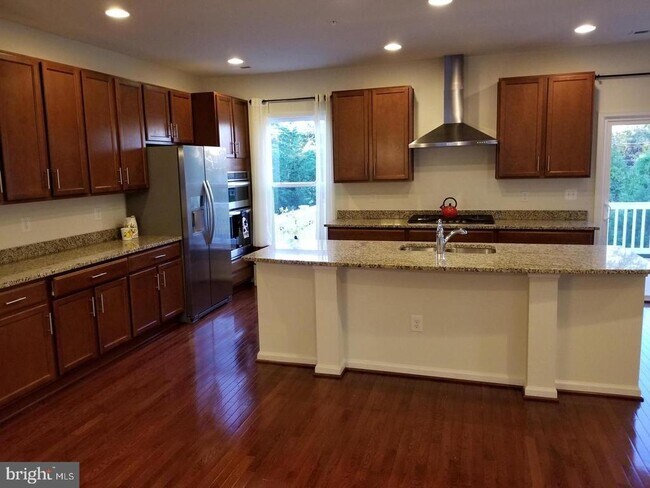 Building Photo - 11801 Mango Ln