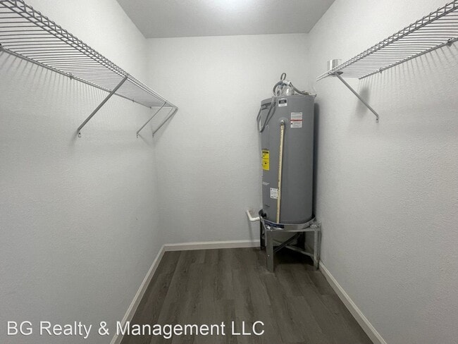 Foto del edificio - 1 br, 1 bath House - 909 Mulberry Street 7