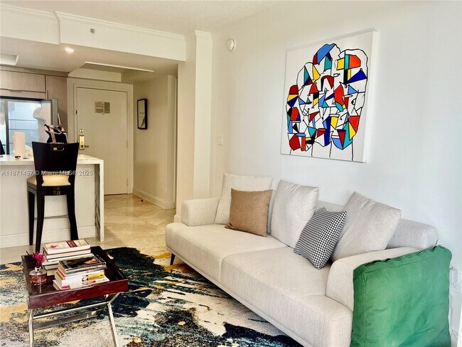 Foto del edificio - 2951 S Bayshore Dr