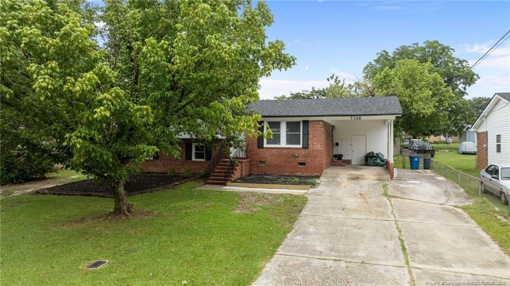 Foto principal - 7326 Hyannis Dr