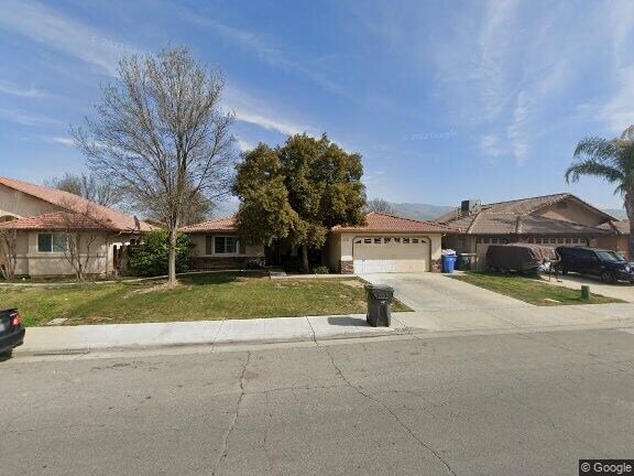 Primary Photo - 2124 S A St
