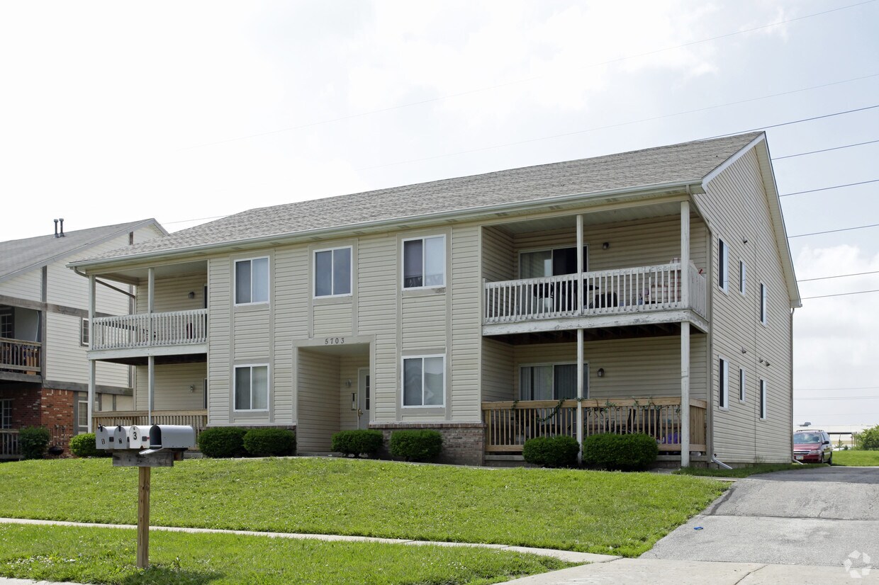 Building Photo - 5703 Ryewyck Dr