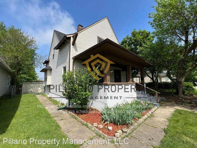 Foto del edificio - 3 br, 1.5 bath House - 102 S Bradley Ave.