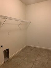 Building Photo - 1107 Caddie Loop