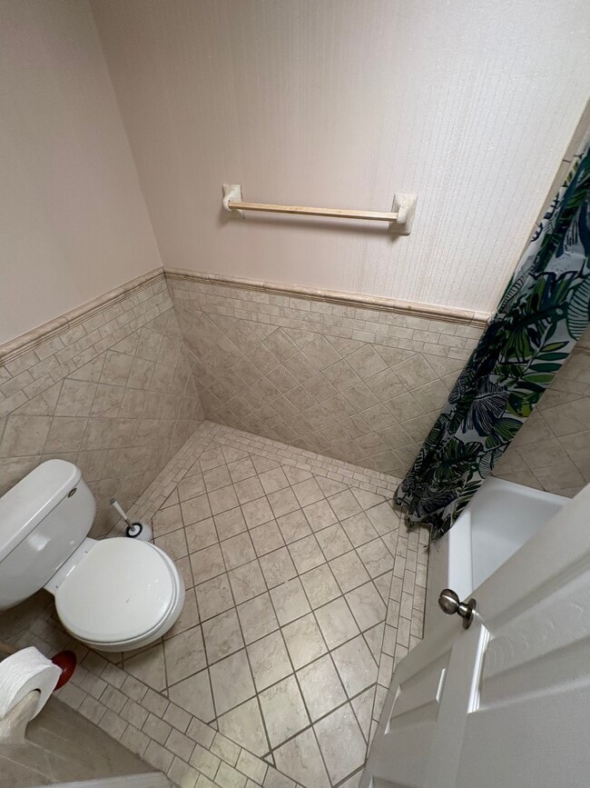 Building Photo - 5914 Mount Water Trl