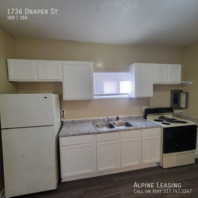 Foto del edificio - 1736 Draper St