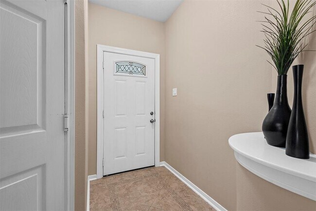 Building Photo - 10830 Elgar Ln