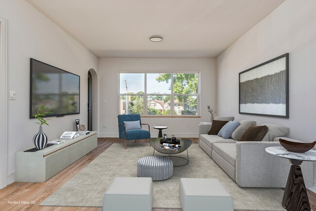 Building Photo - 3911 N Oriole Ave