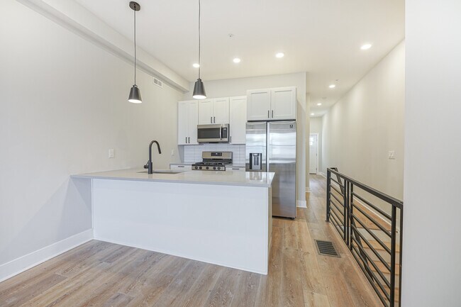 Building Photo - 1629 S 22nd St