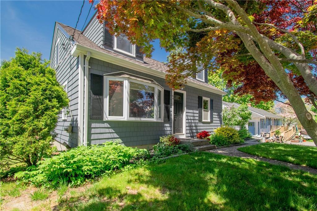 Primary Photo - 64 Holliston Ave