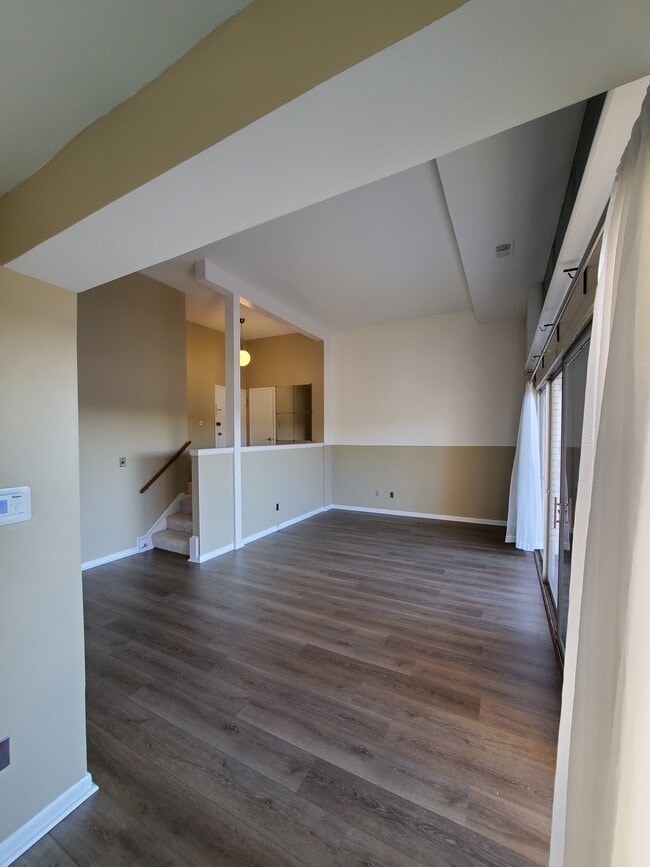 Building Photo - 14622 Bauer Dr