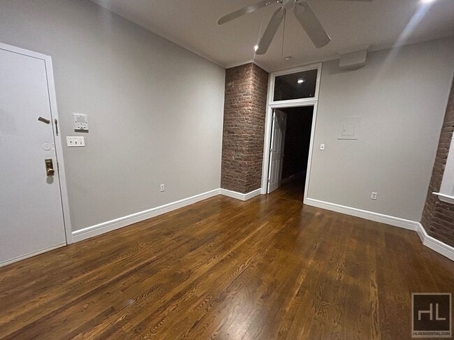 Foto del edificio - East 18th Street