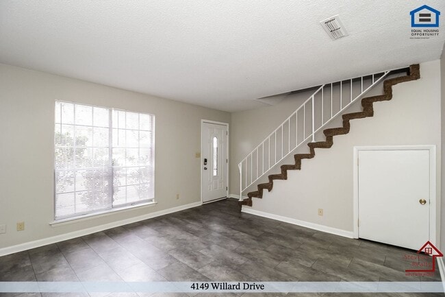 Building Photo - 4149 Willard Dr