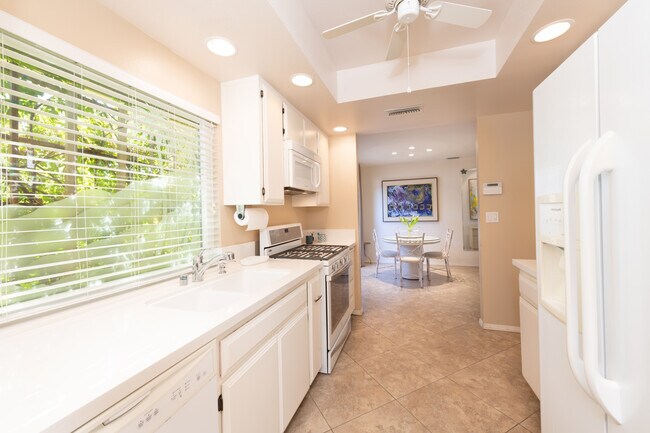 Foto del edificio - 73415 Royal Palm Dr