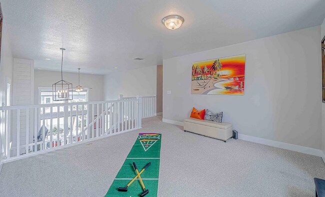 Foto del edificio - 831 S Cottage Side Ln