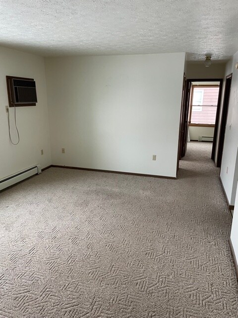 Foto del edificio - 636 Everett St