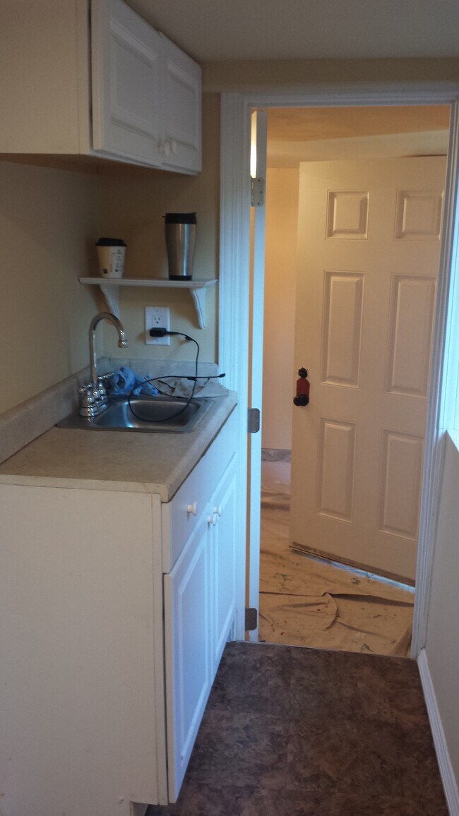 Foto del edificio - 1504 Deer Creek Ln
