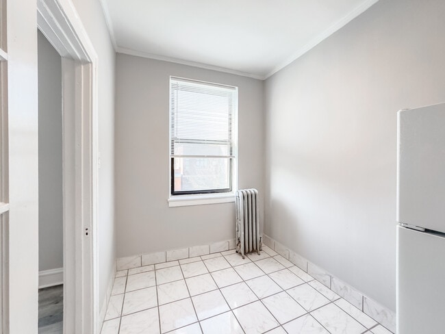 Foto del edificio - 4857 N Damen Ave