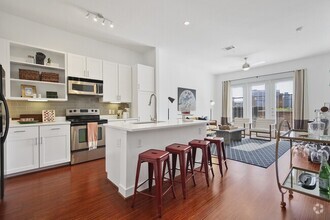 Building Photo - 3839 McKinney Ave
