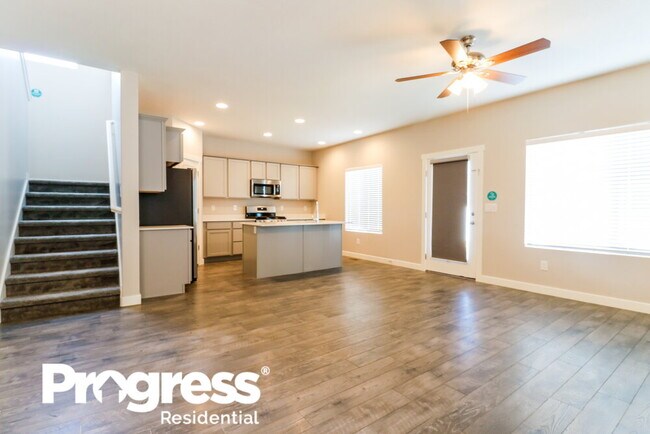 Foto del edificio - 6110 N Sheps Ridge Rd