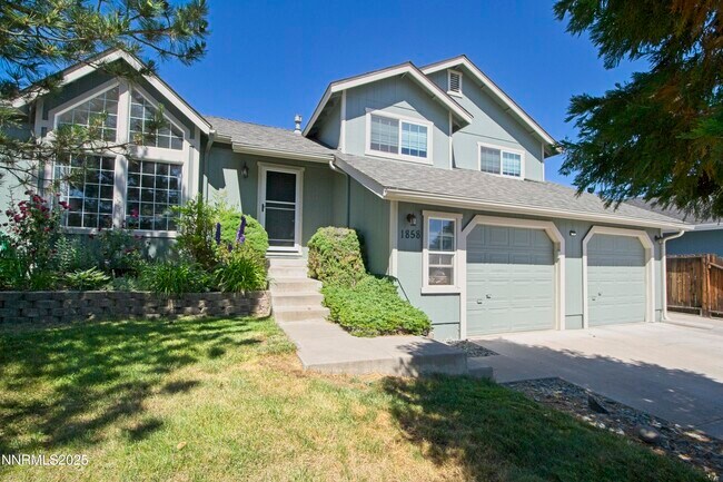 Building Photo - 1858 Walker Dr
