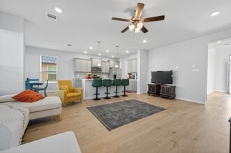 Building Photo - 6207 Trado Dr