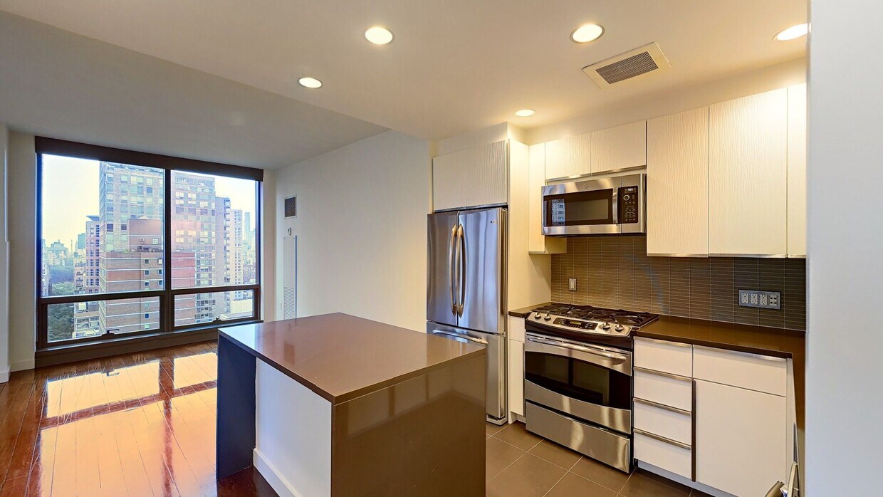 200 W 67th St Unit 16G, New York, NY 10023 Room for Rent in New York