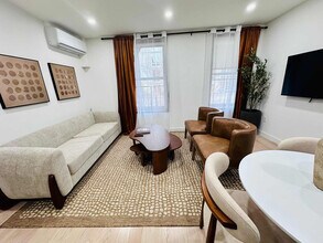 Building Photo - 335 E 22nd St