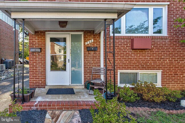 Foto del edificio - 926 N Edgewood St