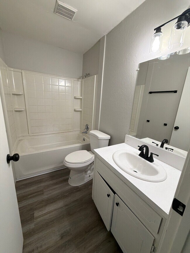 Foto del edificio - 207 Highland St