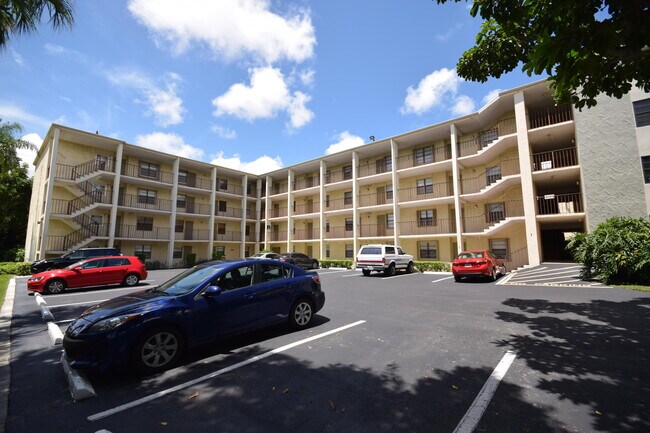 Foto del edificio - 501 SW 11th Pl