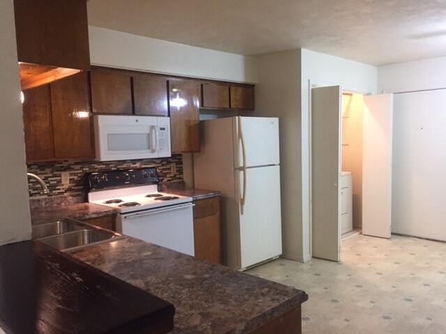Foto del edificio - 2410 Bosque Drive, Unit C