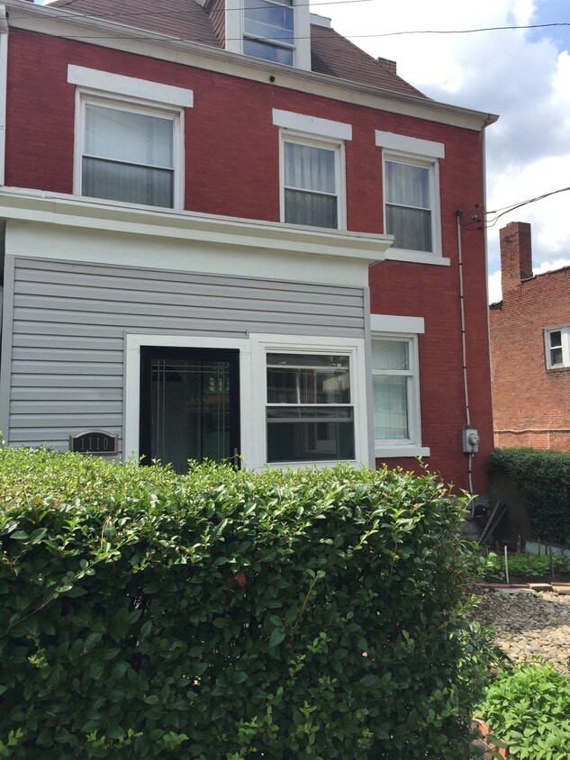 Photo - 1110 Greenfield Ave (Pittsburgh, PA)