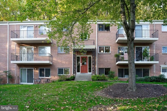 Foto del edificio - 10684 Weymouth St