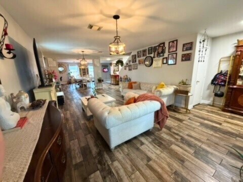 Foto del edificio - 18303 Sea Branch Dr