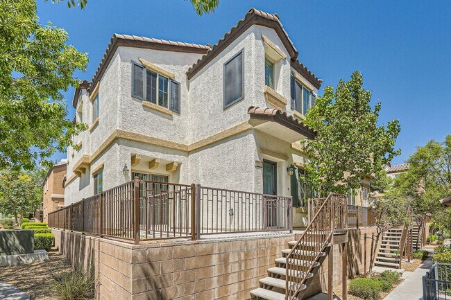 Foto del edificio - Great 3 bedroom corner home in the Northwest!!