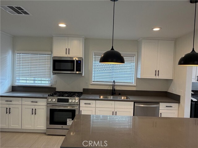 Foto del edificio - 19216 Calvert St