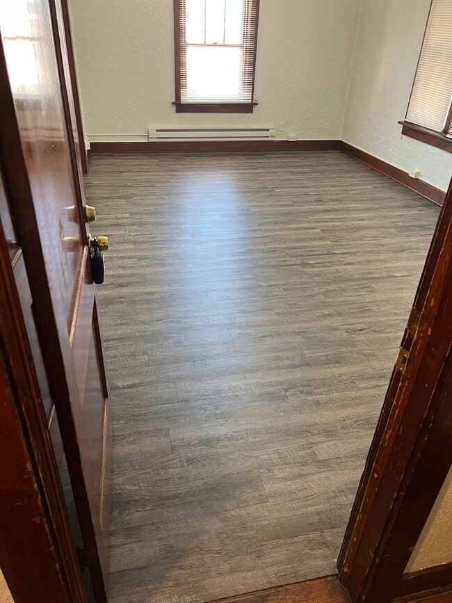 Foto del interior - 629 Main