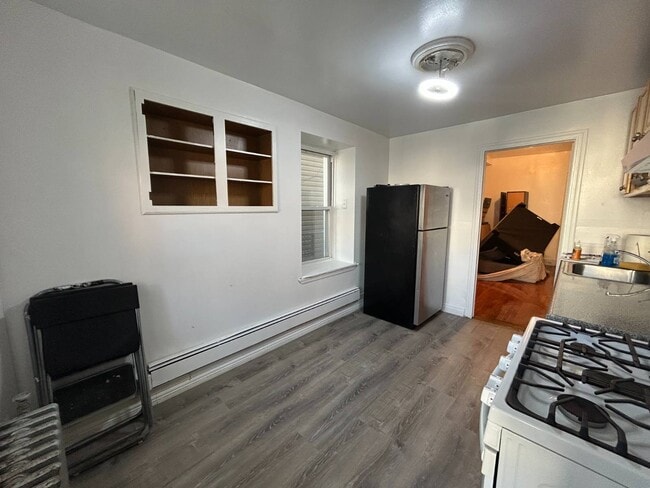 Building Photo - 1826 Unionport Rd