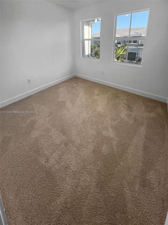 Foto del edificio - 17025 SW 1st St