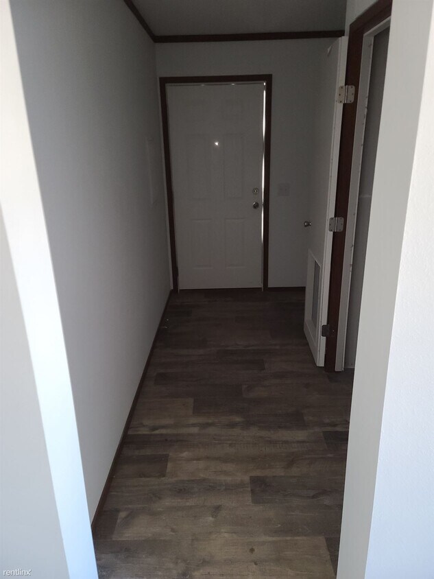 Primary Photo - 3 br, 2 bath Mobile Home - 10 Belmar St