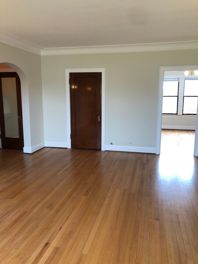 Foto del edificio - 4919 N Rockwell St