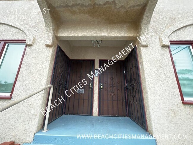 Building Photo - Lovely One Bedroom in Belmont Shore with g...