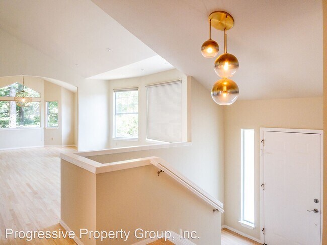 Building Photo - 4 br, 2.5 bath House - 9 Courtney Lane