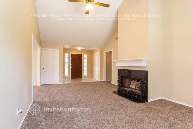 Building Photo - 11510 Labarre Dr