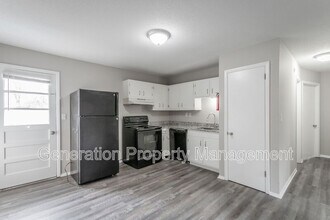 Building Photo - 113 Goodson Ave