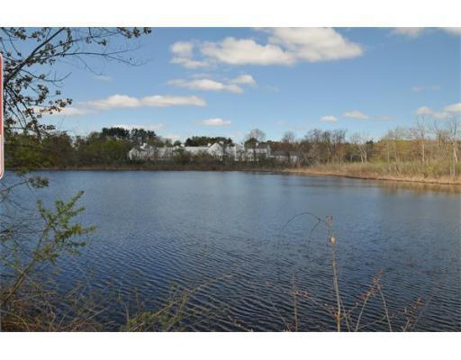 Foto del edificio - 40 Cochituate Rd