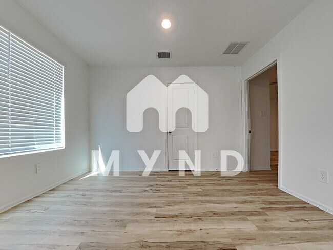 Building Photo - 18815 Jasper Ridge Dr