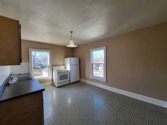 Foto del edificio - 3914-3916 2nd Avenue